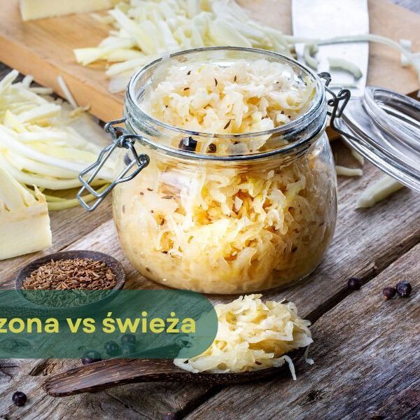Kiszona kapusta – na co pomaga, kto powinien uważać? Przepis na kapustę kiszoną w słoiku 3 Kapusta kiszona czy świeża kapusta